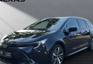 Toyota Corolla 24.490 km 27.450 &euro; Duisburg 47055