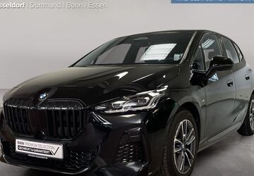 BMW 220 Active Tourer 24.874 km 33.699 &euro; Düsseldorf 40237