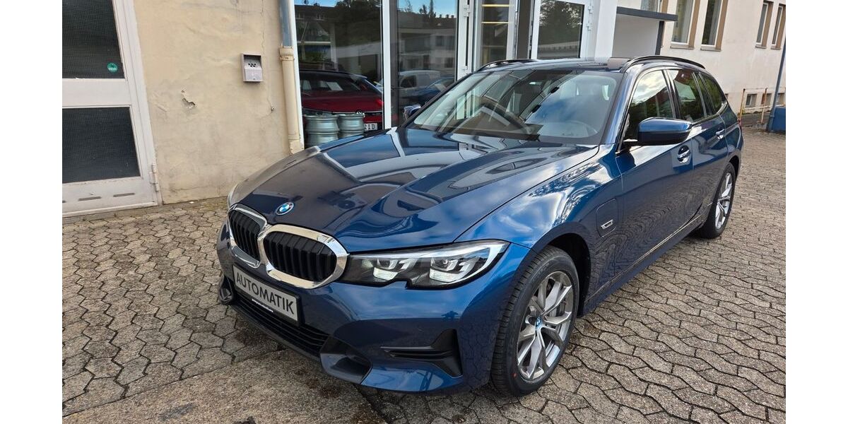 BMW 330 35.600 km 31.990 &euro; Erkrath 40699