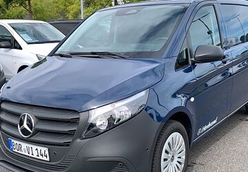 Mercedes-Benz Vito 10.495 km 43.494 &euro; Krefeld 47807