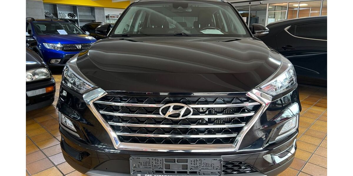 Hyundai TUCSON 100.000 km 15.490 &euro; Oberhausen 46145
