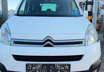 Citroen Berlingo 182.000 km 6.399 &euro; Oberhausen 46047