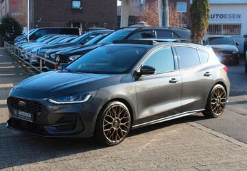 Ford Focus 39.800 km 29.800 &euro; Neuss 41468