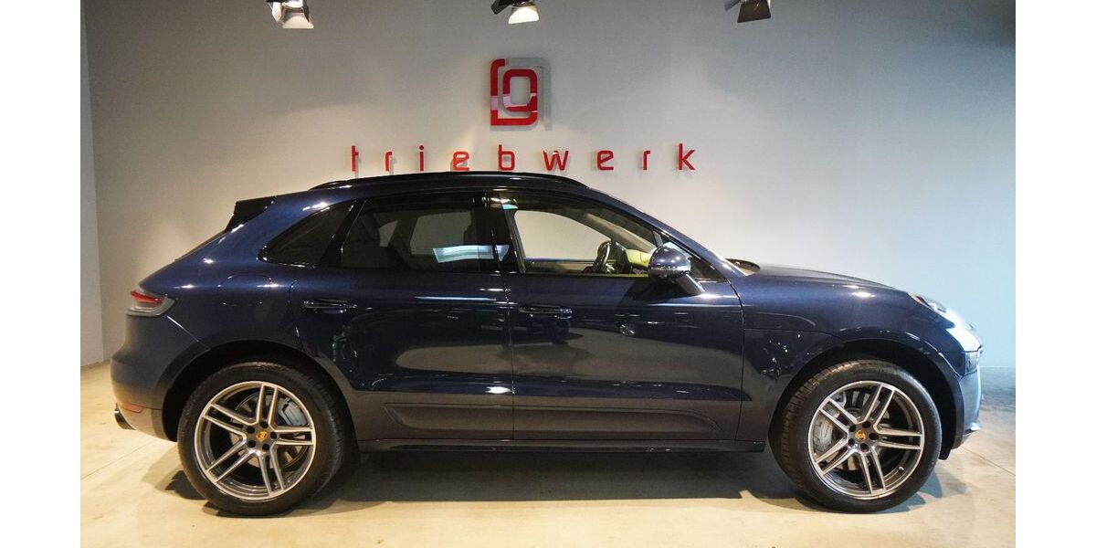 Porsche Macan 44.000 km 61.441 &euro; Duisburg 47228