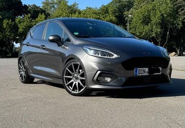 Ford Fiesta 157.000 km 8.999 &euro; Dinslaken 46539