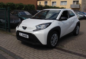 Toyota Aygo (X) 11.000 km 16.450 &euro; Duisburg 47139