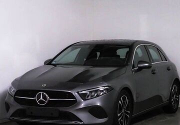 Mercedes-Benz A 180 4.735 km 29.980 &euro; Moers 47441