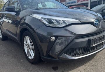 Toyota C-HR 24.742 km 19.900 &euro; Gelsenkirchen 45891