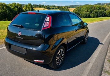 Fiat Punto 77.500 km 5.500 &euro; Velbert 42555