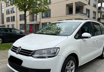 VW Sharan 164.980 km 10.490 &euro; Ratingen 40878