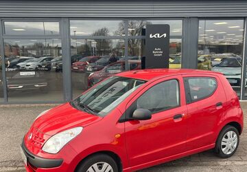 Nissan Pixo 52.000 km 4.970 &euro; Wesel 46485