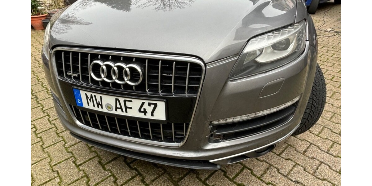 Audi Q 7 240.000 km 14.500 &euro; Duisburg 47051