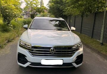 VW Touareg 117.000 km 35.499 &euro; Duisburg 47138