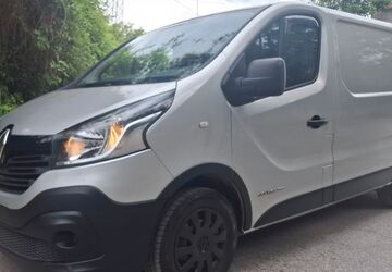 Renault Trafic 224.329 km 8.999 &euro; Duisburg 47169
