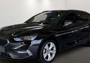 Seat Leon 15.731 km 28.790 &euro; Düsseldorf 40589