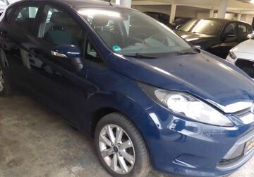 Ford Fiesta 154.000 km 3.750 &euro; Düsseldorf 40223
