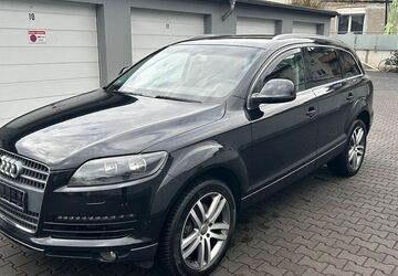 Audi Q7 200.000 km 7.950 &euro; Duisburg 47058