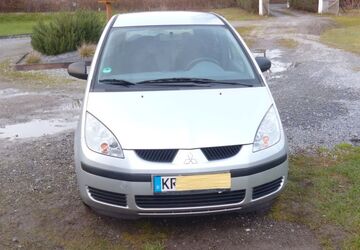 Mitsubishi Colt 121.000 km 2.390 &euro; KREFELD 47802