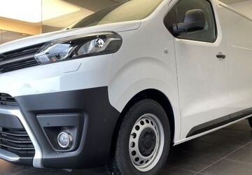 Toyota Proace (Verso) 18.370 km 23.450 &euro; Wesel 46485