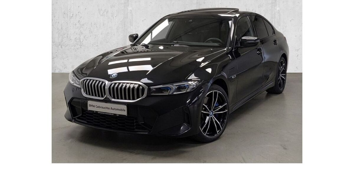 BMW 330 66.790 km 35.980 &euro; Düsseldorf 40595