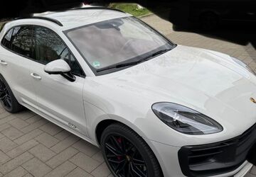Porsche Macan 25.000 km 97.000 &euro; Neuss 41470