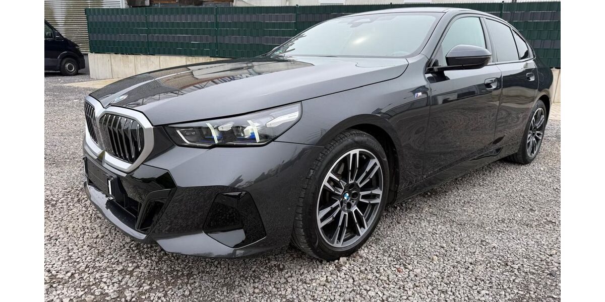 BMW 520 36.500 km 46.520 &euro; Dinslaken 46539