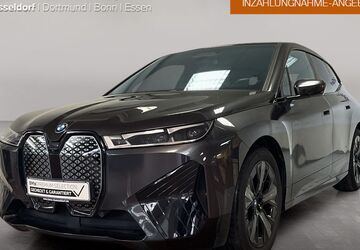 BMW iX 39.695 km 42.999 &euro; Düsseldorf 40237