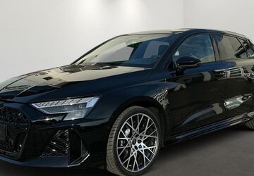 Audi RS3 4.500 km 73.550 &euro; Duisburg 47249