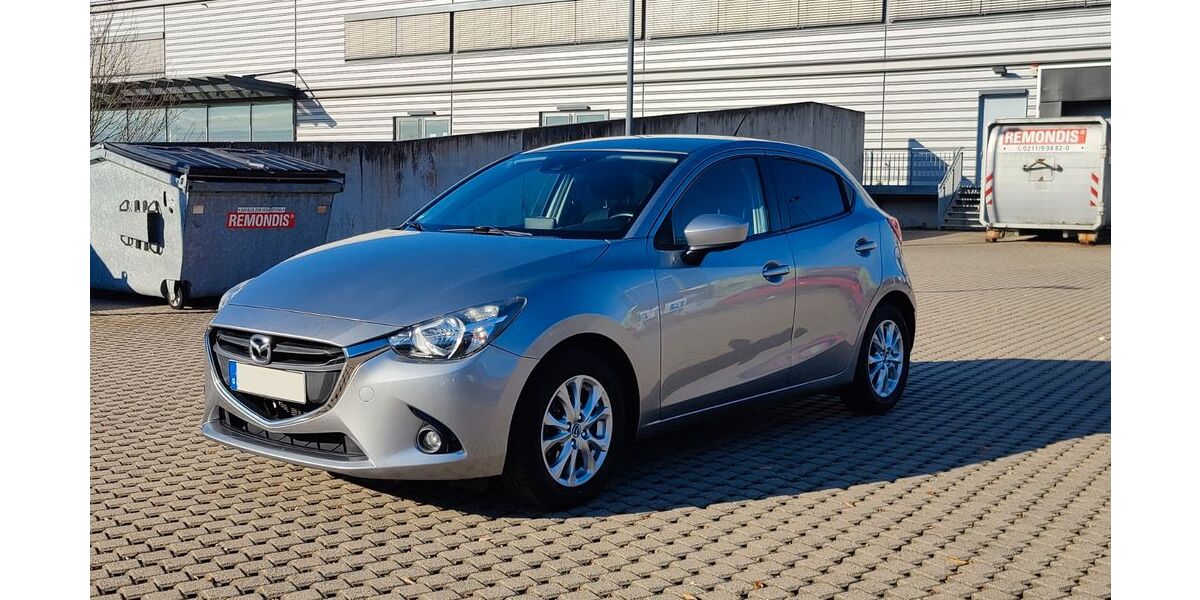 Mazda 2 82.180 km 10.900 &euro; Ratingen 40882