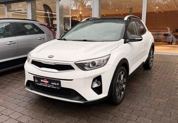 Kia Stonic 60.500 km 15.390 &euro; Dorsten 46282