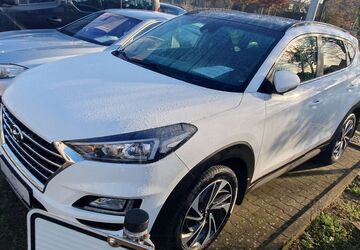 Hyundai TUCSON 84.800 km 18.510 &euro; Wachtendonk 47669