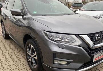 Nissan X-Trail 99.320 km 19.900 &euro; Moers 47445