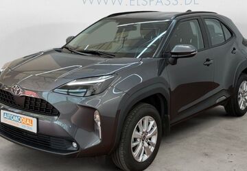 Toyota Yaris Cross 33.345 km 25.988 &euro; Duisburg 47138
