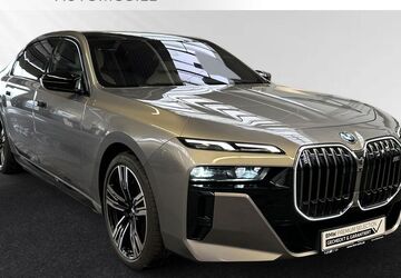 BMW M760 31.970 km 108.781 &euro; Moers 47441