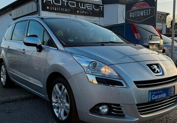 Peugeot 5008 118.000 km 9.990 &euro; Moers 47441