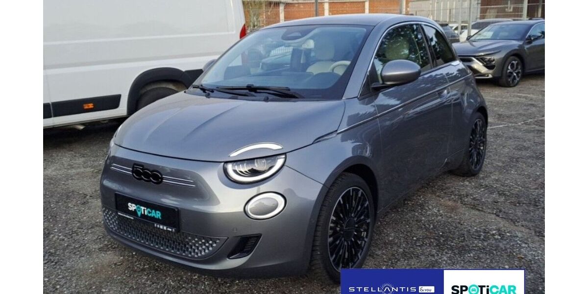 Fiat 500e 21.800 km 21.450 &euro; Düsseldorf 40472