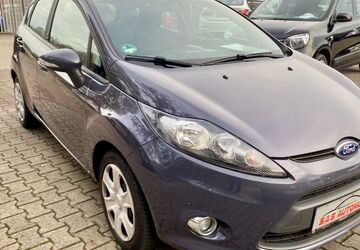 Ford Fiesta 155.520 km 4.000 &euro; Moers 47445