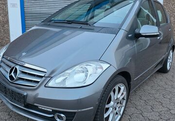 Mercedes-Benz A 180 131.000 km 5.399 &euro; Moers 47441