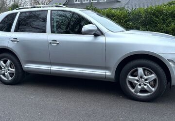 Porsche Cayenne 301.121 km 6.490 &euro; Essen 45356