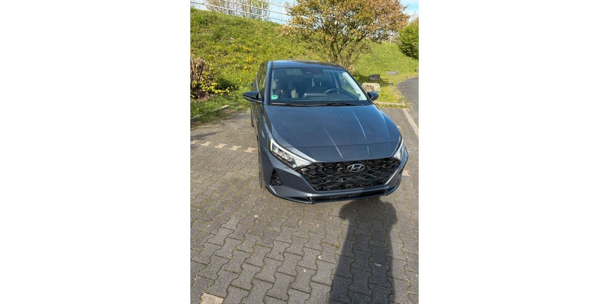 Hyundai i20 71.738 km 15.000 &euro; Gelsenkirchen 45891