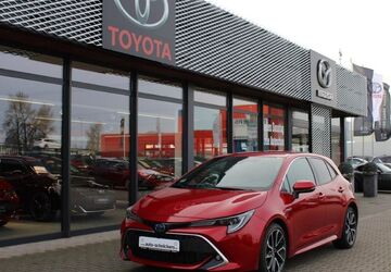 Toyota Corolla 33.633 km 26.242 &euro; Moers 47441