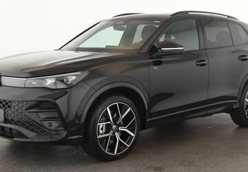 VW Tiguan 20.400 km 46.084 &euro; Düsseldorf 40233