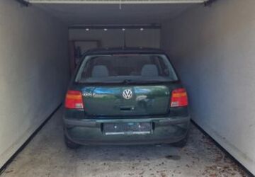 VW Golf 135.000 km 2.050 &euro; Essen 45355