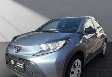 Toyota Aygo (X) 22.603 km 13.949 &euro; Dinslaken 46537