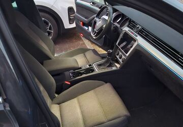 VW Passat Variant 120.000 km 16.500 &euro; Duisburg 47228