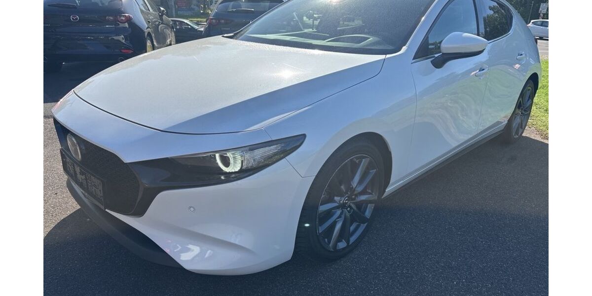 Mazda 3 80.145 km 18.990 &euro; Neuss 41464