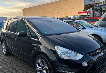Ford S-Max 228.679 km 5.499 &euro; Altenessen 45326