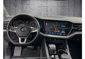 VW Touareg 131.150 km 39.950 &euro; Duisburg 47279