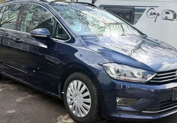 VW Golf Sportsvan 115.500 km 14.999 &euro; Duisburg 47249