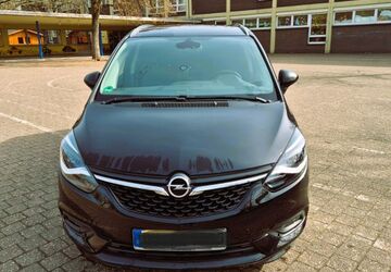 Opel Zafira Tourer 131.635 km 9.800 &euro; Duisburg 47239